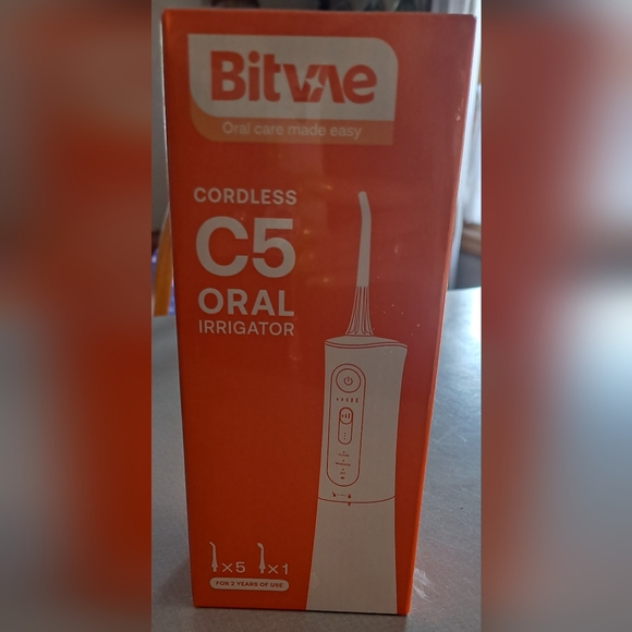 🆕️CORDLESS C5 WATER FLOSSER IN QUARTZ PINK W 2YR.WARRENTY 💗 - Picture 2 of 14